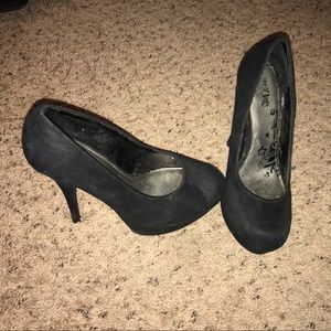 Black Suede High Heels Size 7.5